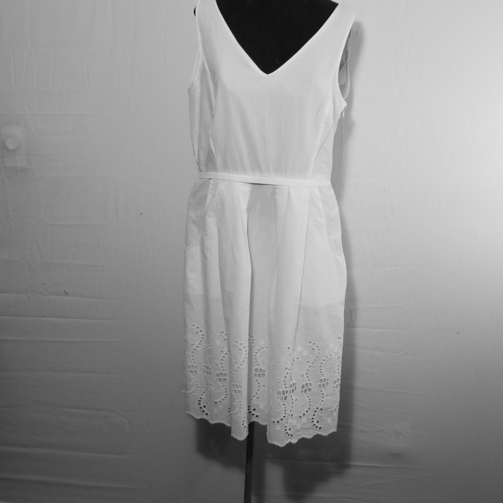 White Summer Dress With Pockets